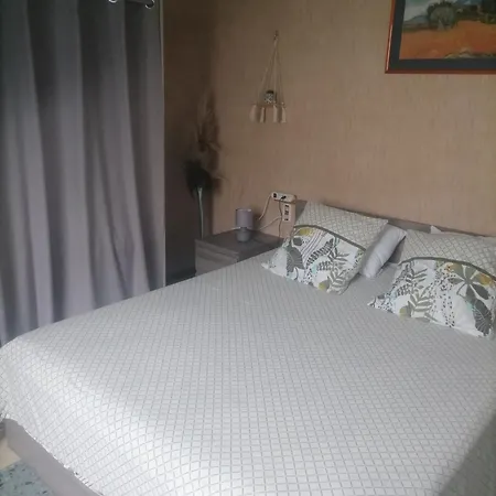 Maison Du Soleil Prades (Pyrenees-Orientales)