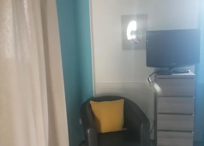 Maison Du Soleil Проживание в семье